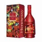 HENNESSYVSOPREDCNY2020WITHGIFTBOX_AGENTSTOCK_70CL40_2000x2000